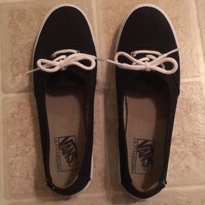 Women’s Vans Slide On